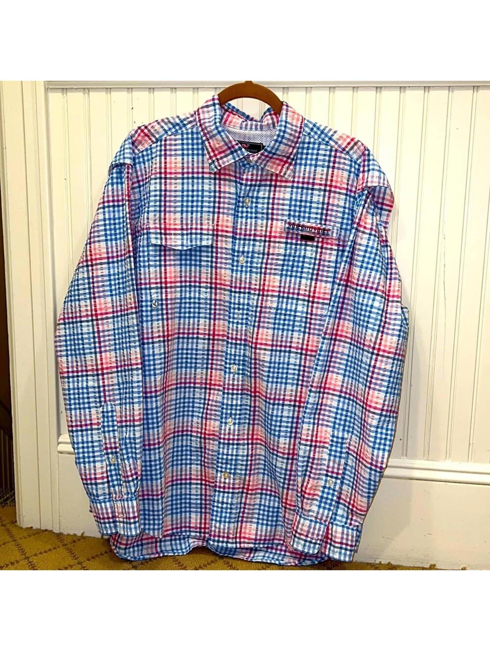 Vineyard Vines seersucker harbor shirt w vented back L